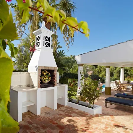 Oliveira By Vintage Travel * Guia (Faro)