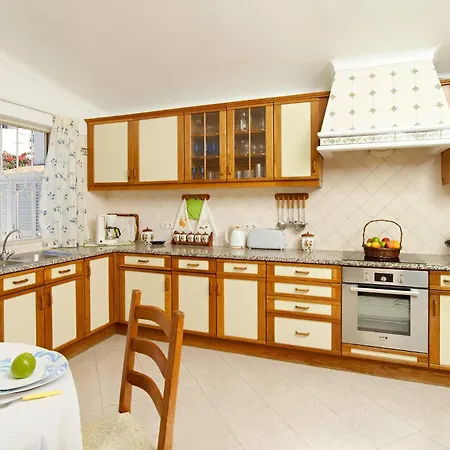 Vila Oliveira By Vintage Travel